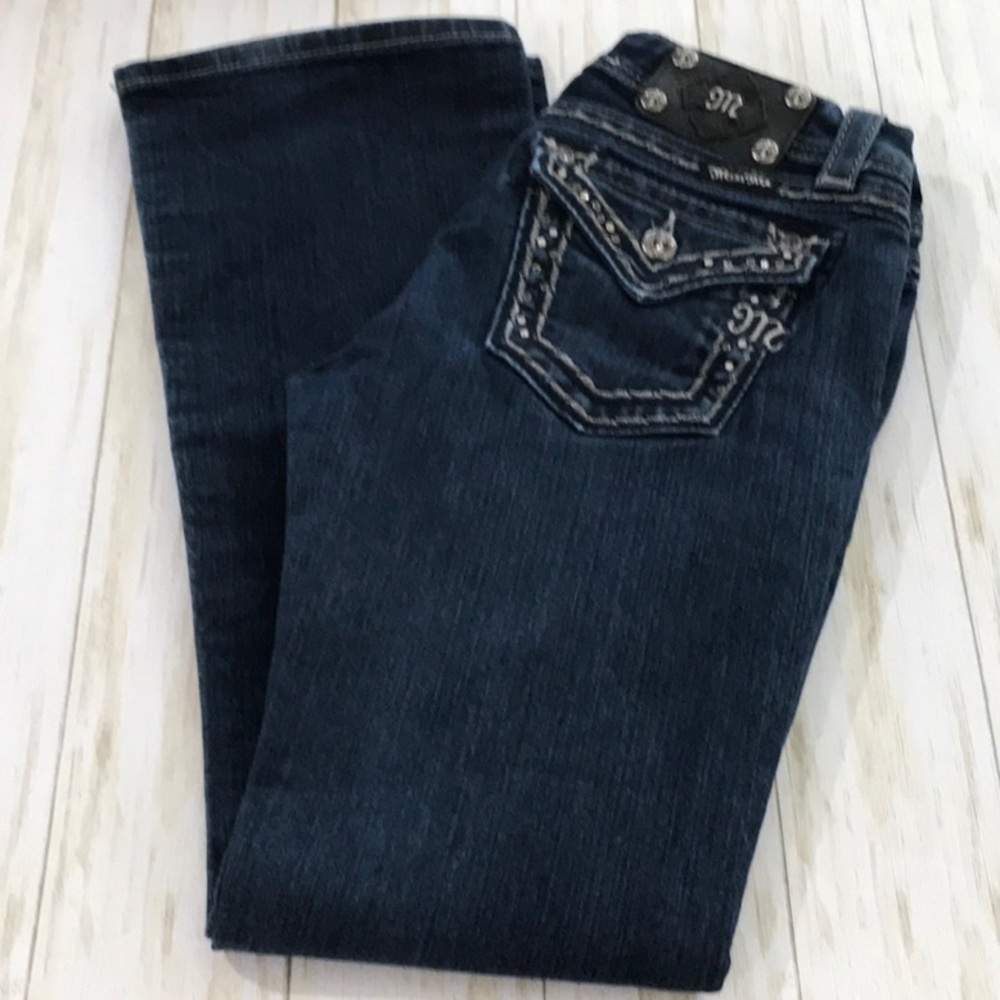 MISS ME EASY BOOT RHINESTONE POCKET JEANS MED WASH